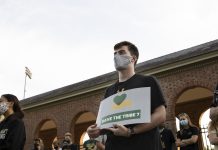 College reinstates men’s varsity sports in significant policy reversal