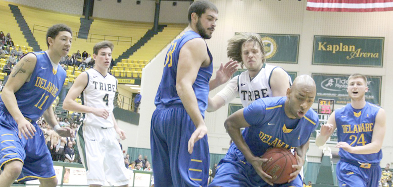 Men’s Basketball: Out of Reach