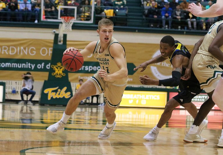 Men’s basketball: Tribe blows past Delaware, 84-63