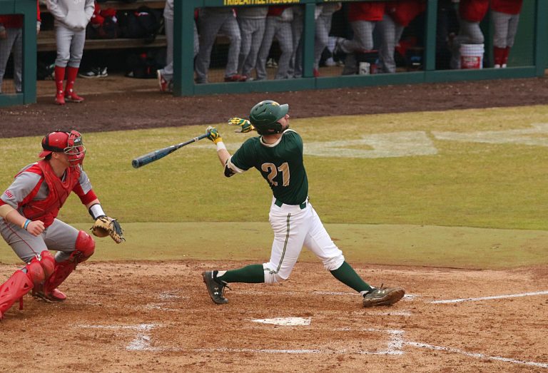 Men’s Baseball: Tribe bounces back from two losses with 14-3 win