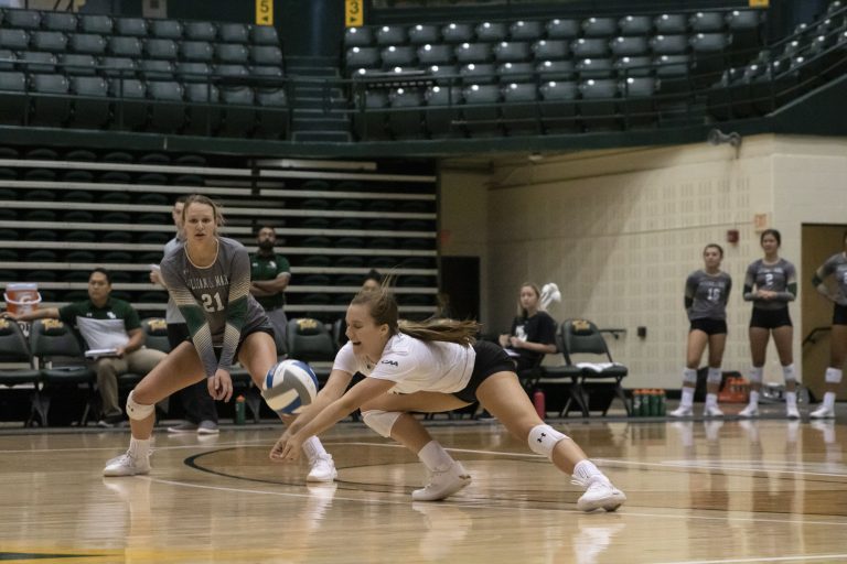 Volleyball: Tribe pounces on Cougars, 3-2