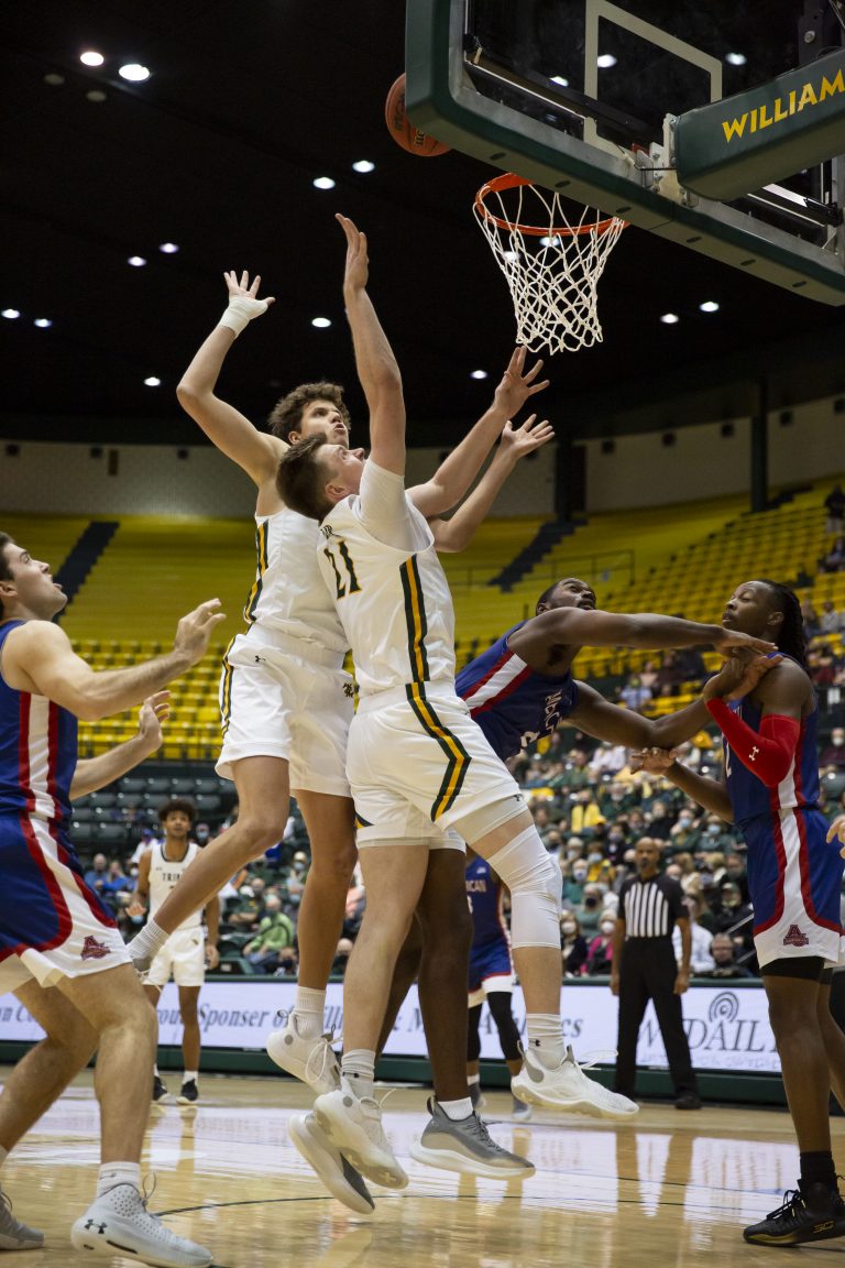 Men’s Basketball: Still no wins this season after Legends Classic Tournament