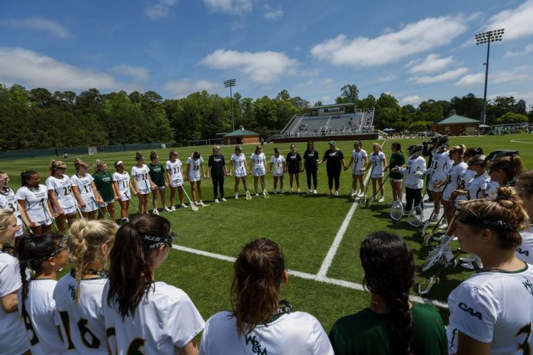 William and Mary thrash Elon in thunderous Senior Day win, 18-7