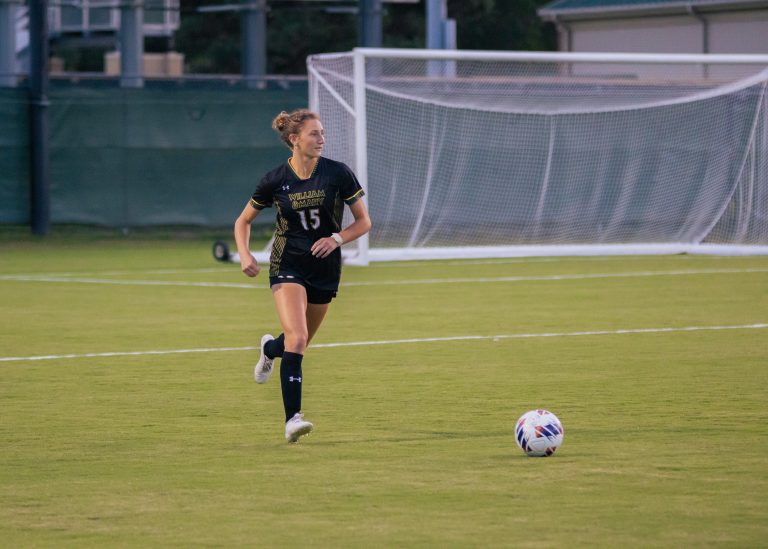 Women’s soccer continues undefeated start to season with tie against Campbell, 2-2