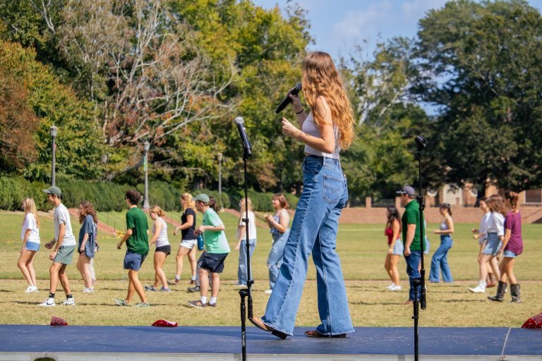 Country tune triumph: Alma Mater Productions hosts country-themed event on Sunken Garden, promotes student-led dances