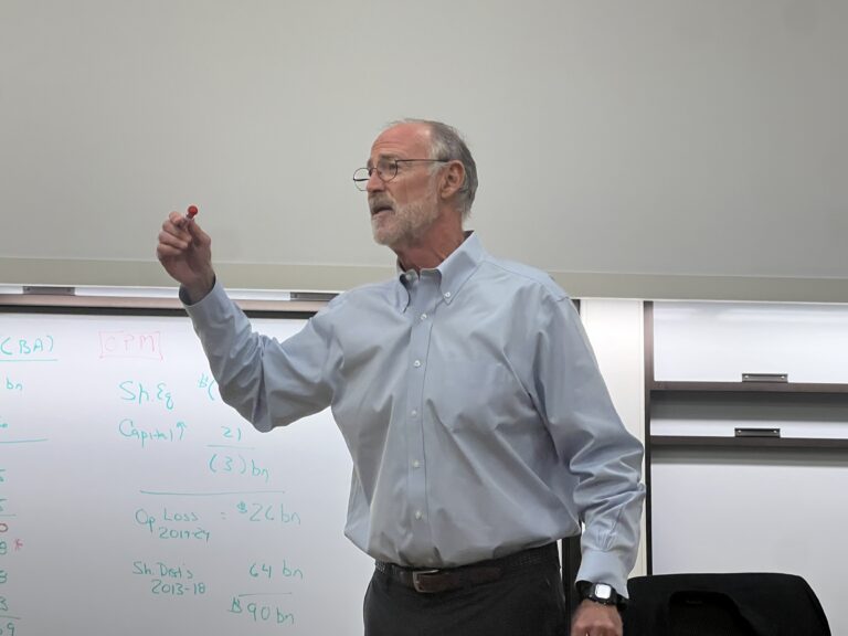 Carl Tack ’78 discusses balancing finances, ethics in corporate world