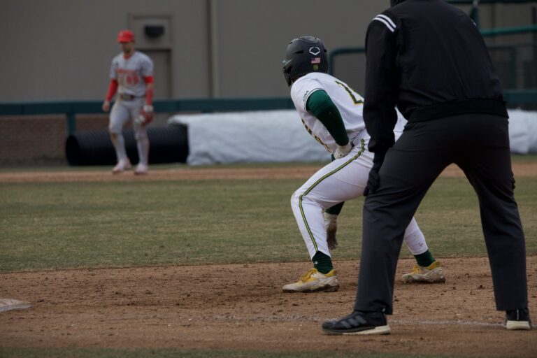 Tribe baseball’s momentum stalls in losses to UNCW, Longwood