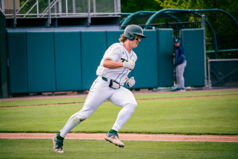 Red-hot Tribe baseball sweeps Stony Brook, extends winning streak to six games