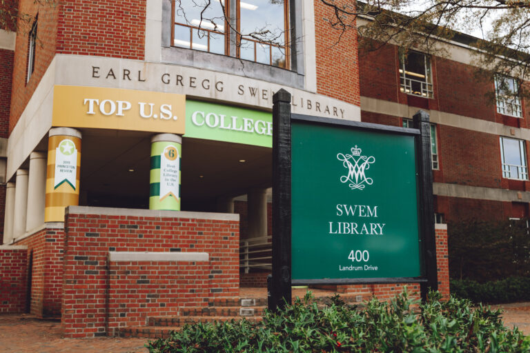 College’s Amnesty International chapter highlights Banned Books Week, recognizing controversial titles