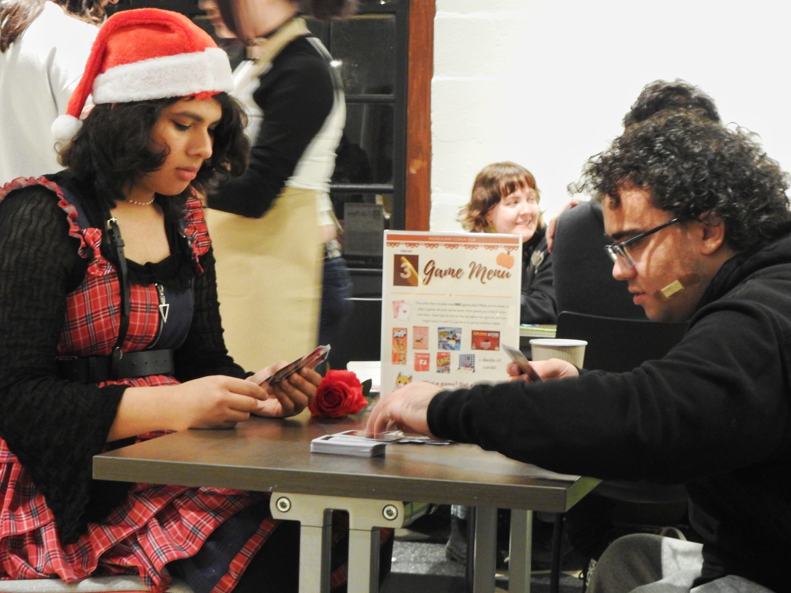Walking in a cosplay wonderland: Cosplay Club hosts Holiday Café event
