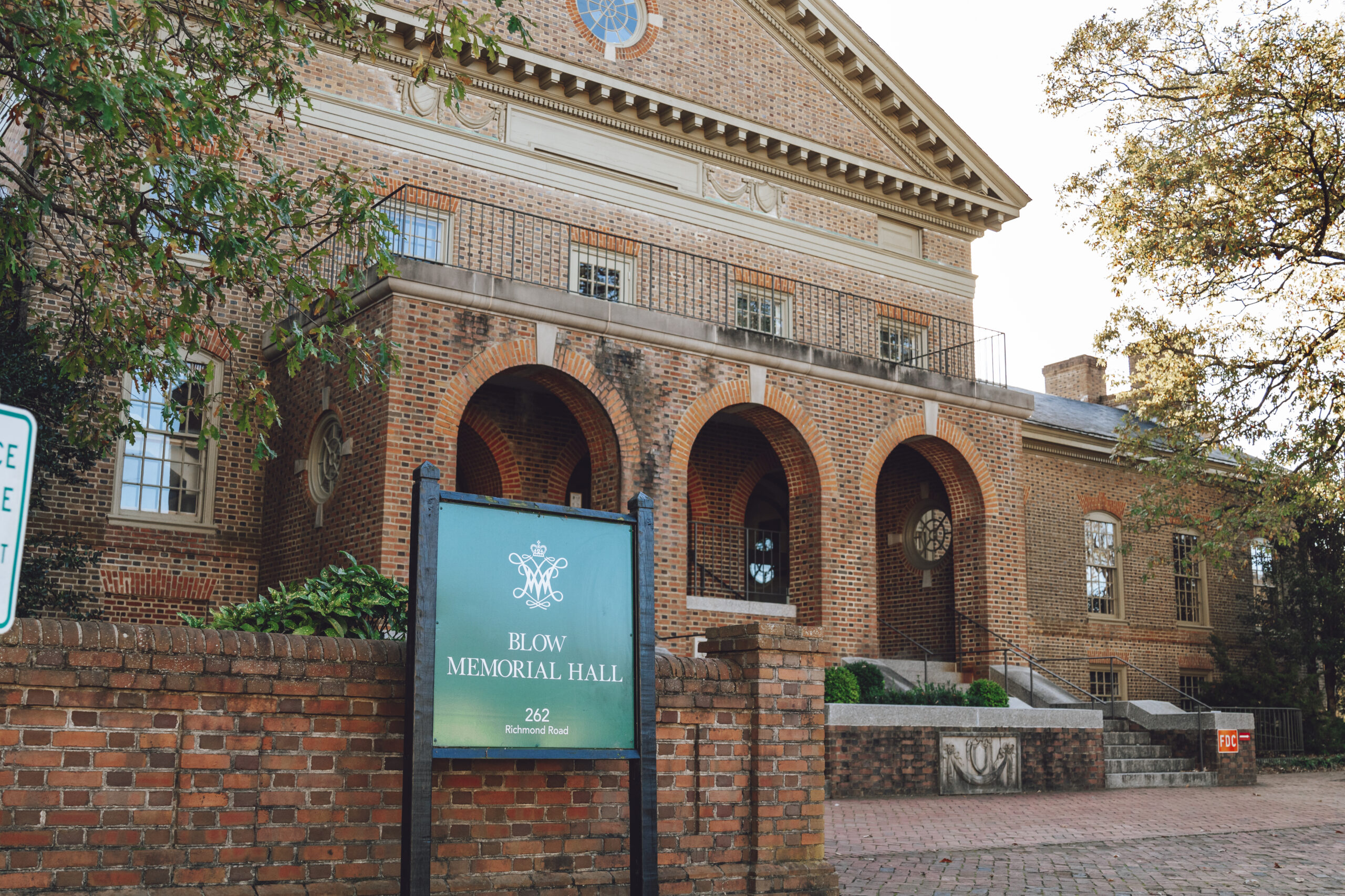 RAM Chapter at the College hosts talk with Dr. Ryan Feldman on toxicology, emergency pharmacology
