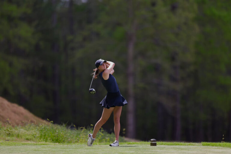 William and Mary golf teams record mixed results