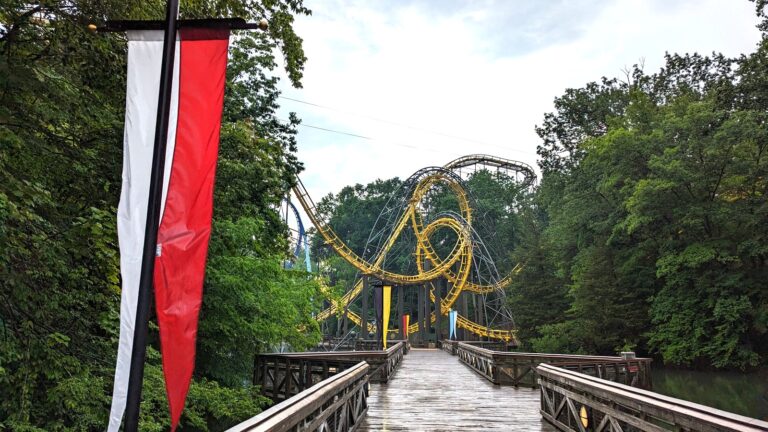 Swapping colonial bricks for roller coaster tracks: Student Assembly revives Busch Gardens Day